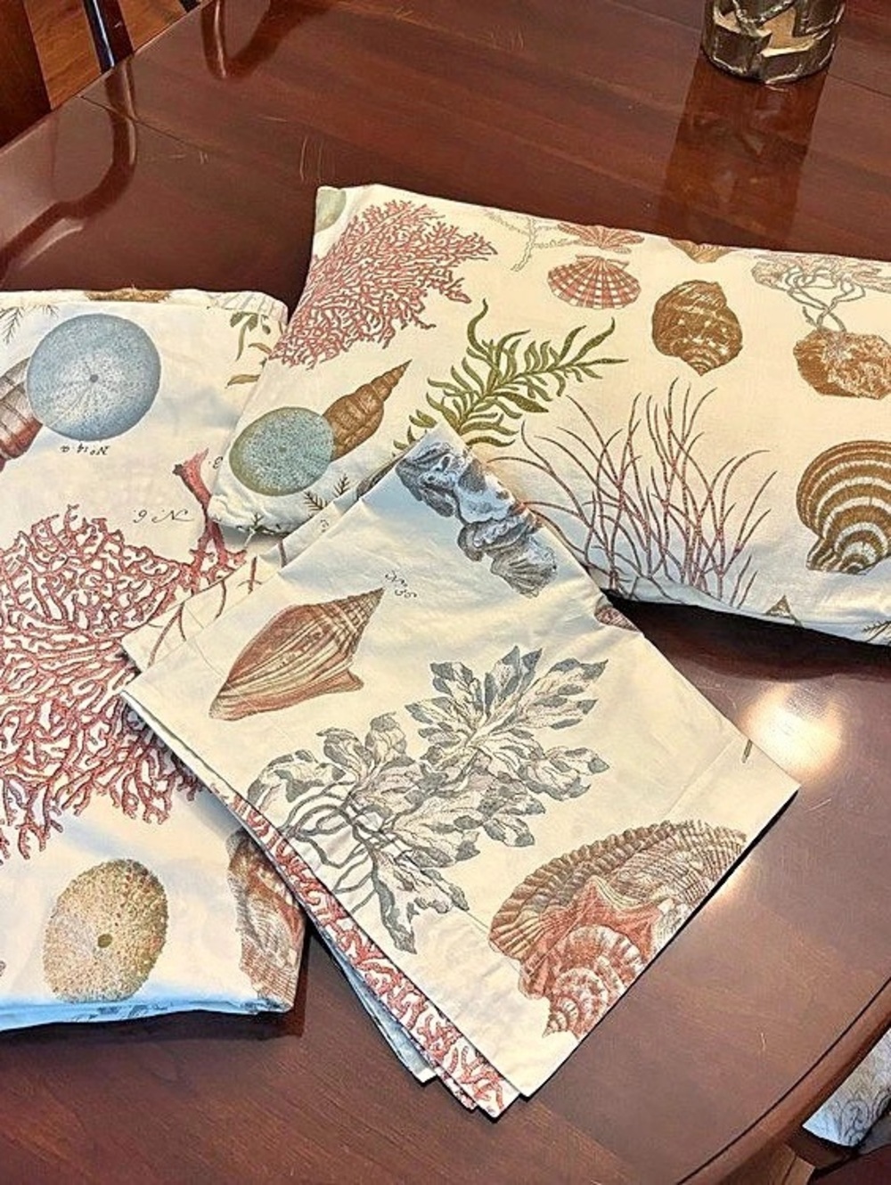 Pottery Barn Queen duvet, shams, decorative pillow and queen quilt insert